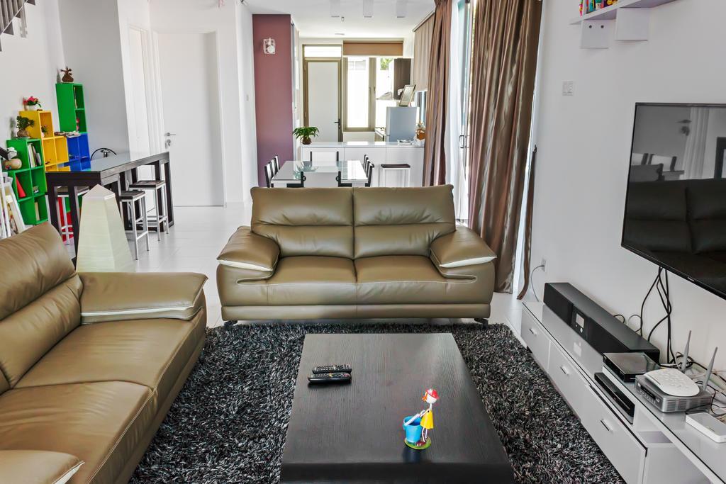 R Residence Jelutong Exterior photo